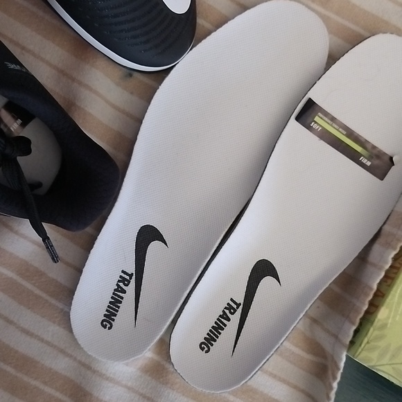 Nike romaleos 3 never worn with both sets insoles and box wmns 9.5 style 878557 - Picture 6 of 10